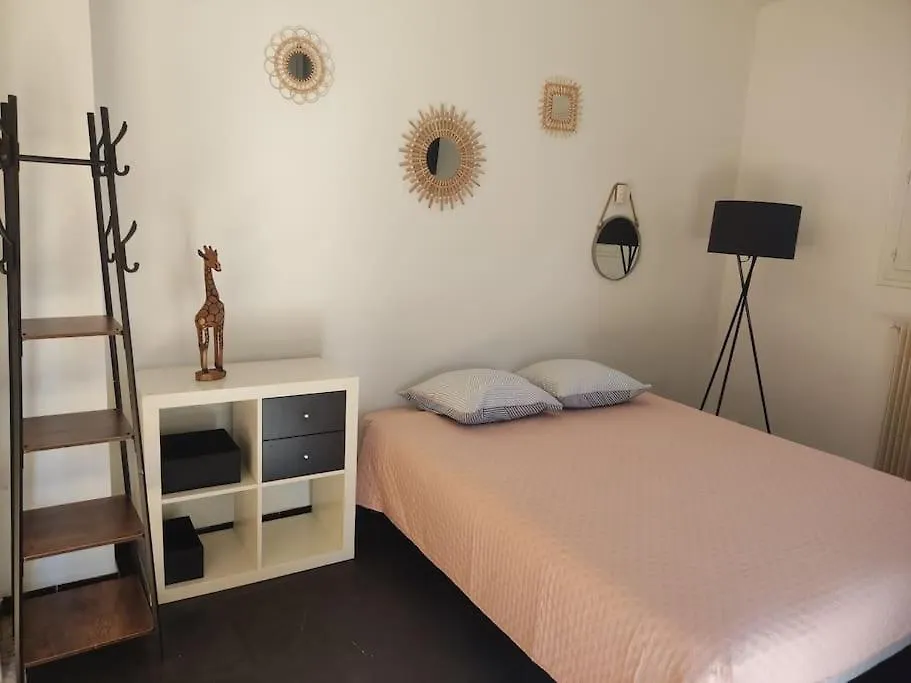 Studio Prive - Terrasse, Parking, Wifi contacts